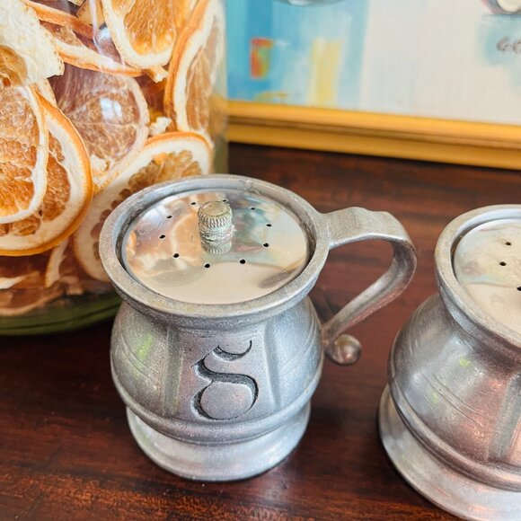 Vintage Salt & Pepper Shakers Pewter Cottagecore Classic Timeless Traditional - Picture 4 of 9